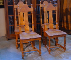 Michigan Chair Company set of 4 Arts & Crafts Transitional dining chairs.  Late Stickley era. 